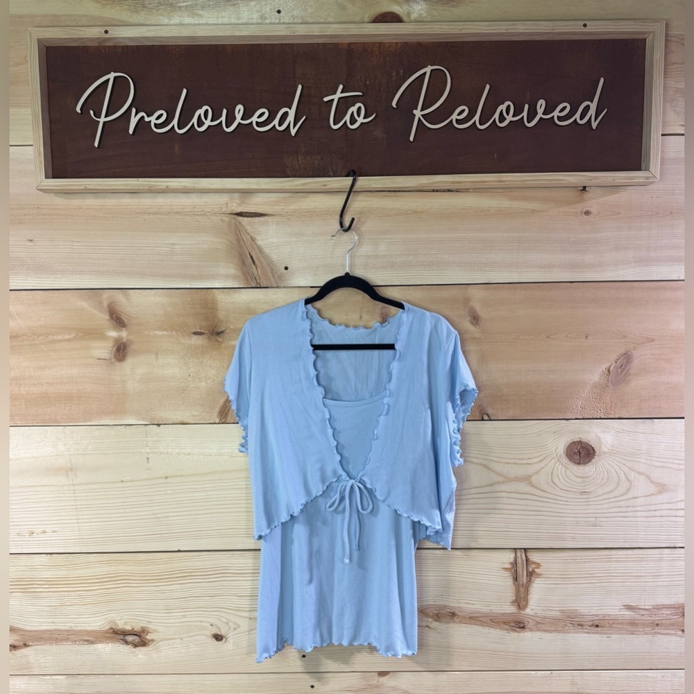 NWOT Torrid Lettuce Trim Top